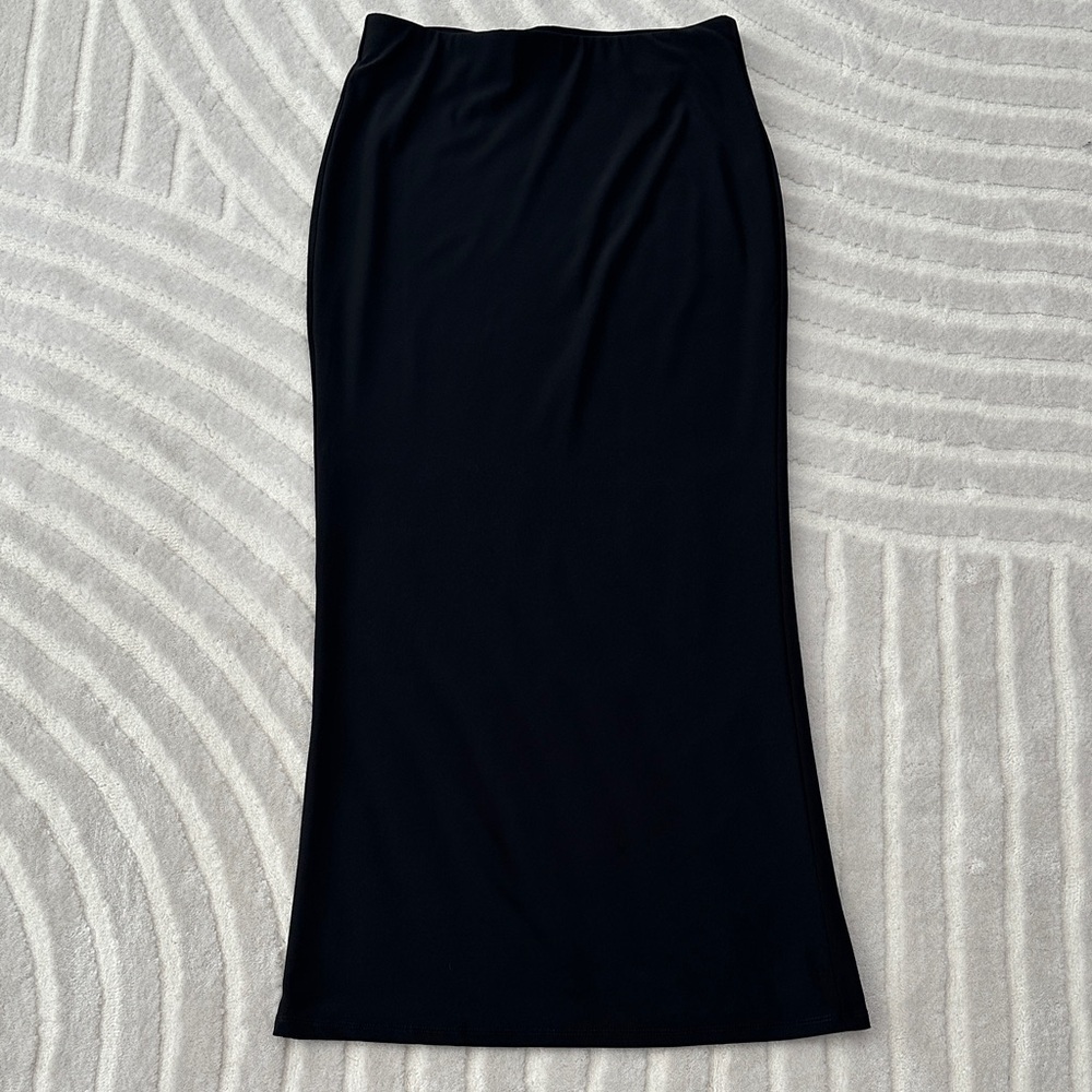 Babaton Classic Black Maxi Skirt